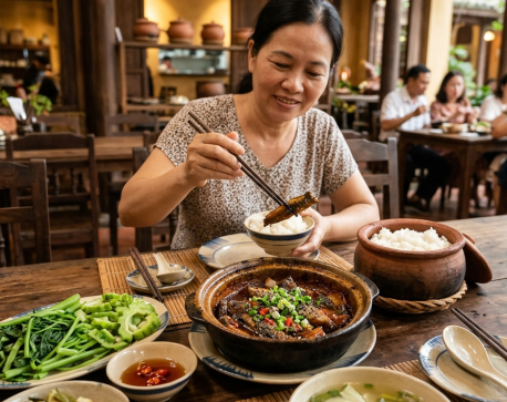 CƠM NIÊU MINH THƯ